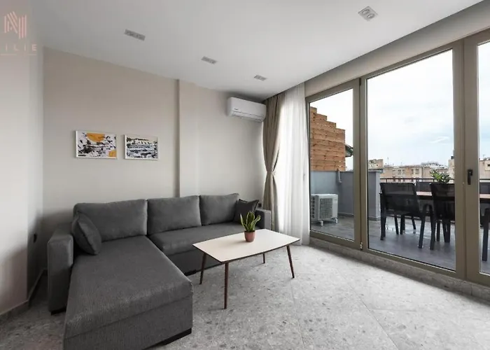 Apartment Avenue & Apartments, Nilie Hospitality Mgmt *