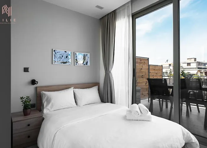Apartment Avenue & Apartments, Nilie Hospitality Mgmt *