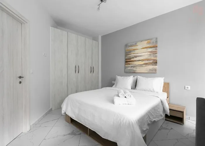 Avenue & Apartments, Nilie Hospitality Mgmt *
